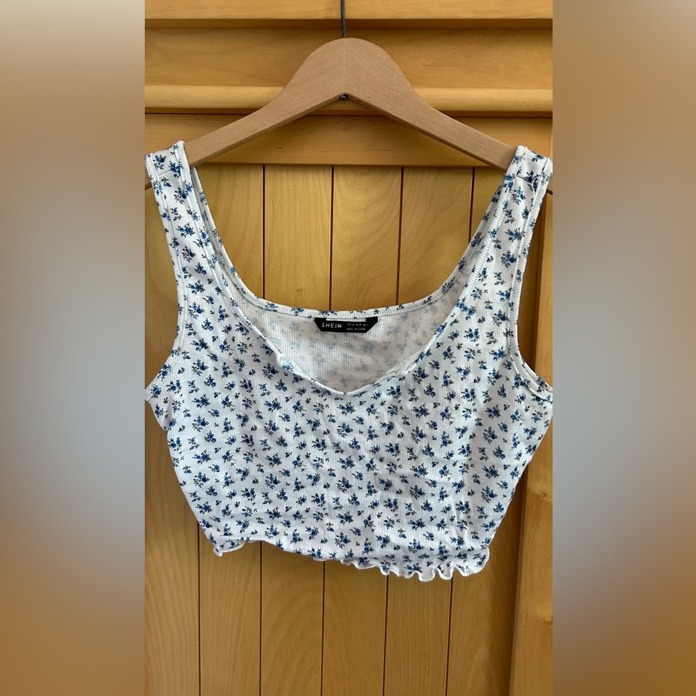 DISTY FLORAL TANK